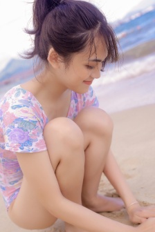 被打屁股缝里夹姜